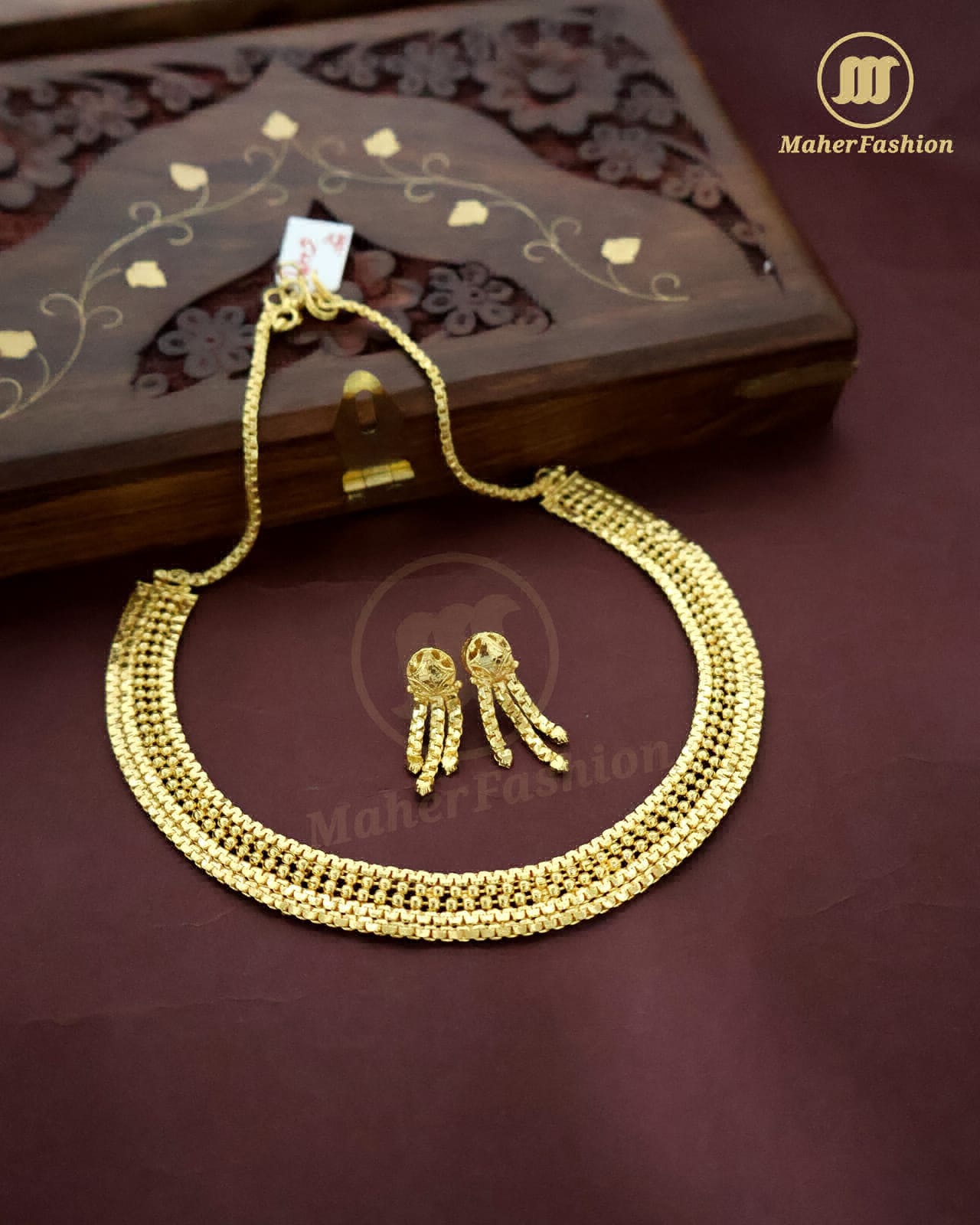 Designer Golden Necklace